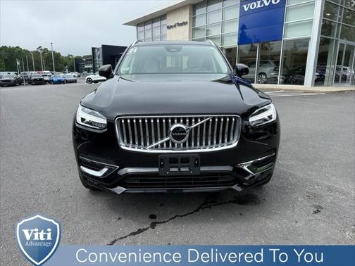 2024 Volvo XC90 B5 Core Bright Theme