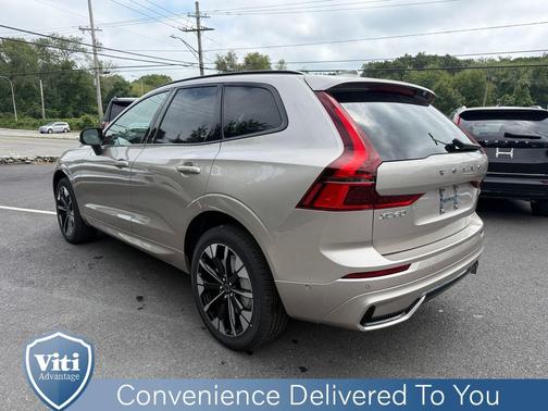 2026 Volvo XC60 B5 Ultra