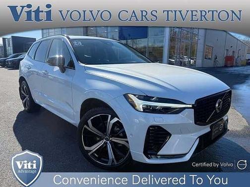 2023 Volvo XC60 B5 AWD Ultimate Dark