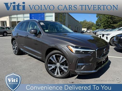 2023 Volvo XC60 B5 AWD Plus Bright