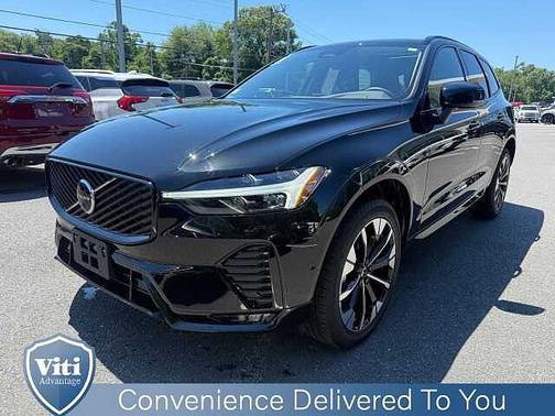 Onyx Black Metallic 2026 Volvo XC60 B5 Plus