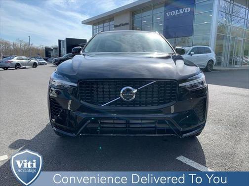 2025 Volvo XC60 Plug-In Hybrid T8 Plus