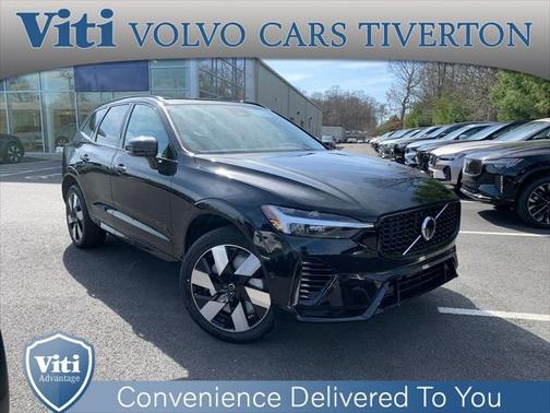 2025 Volvo XC60 Plug-In Hybrid T8 Plus