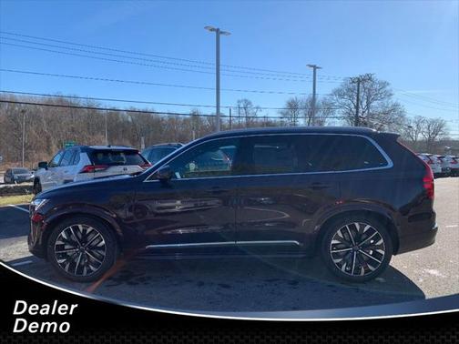 2025 Volvo XC90 Plug-In Hybrid T8 Ultra 6-Seater