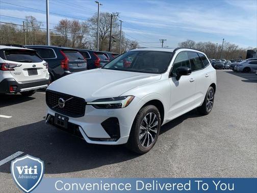 2025 Volvo XC60 B5 Core