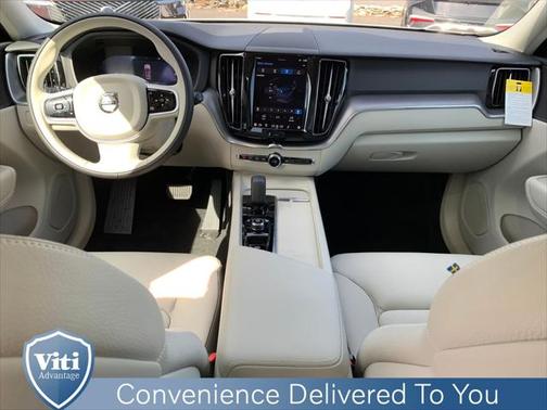 2025 Volvo XC60 B5 Core