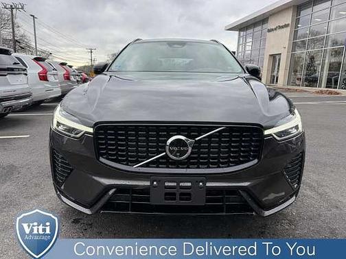 2025 Volvo XC60 Plus
