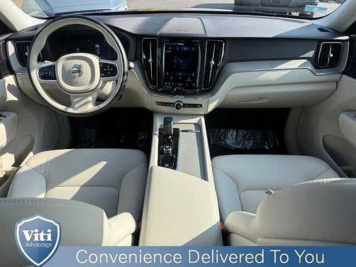 2023 Volvo XC60 Plus