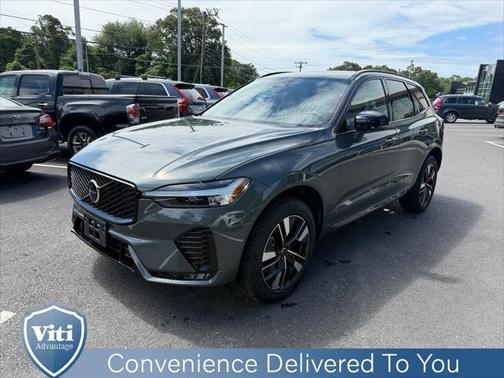 2026 Volvo XC60 B5 Core