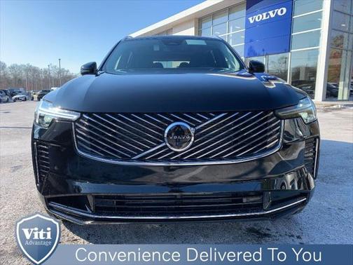 2025 Volvo XC90 Plug-In Hybrid T8 Plus 7-Seater