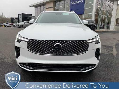 2025 Volvo XC90 Plus