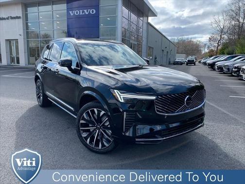 2025 Volvo XC90 B6 Plus 7-Seater