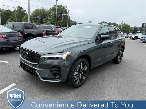 2026 Volvo XC60 B5 Core