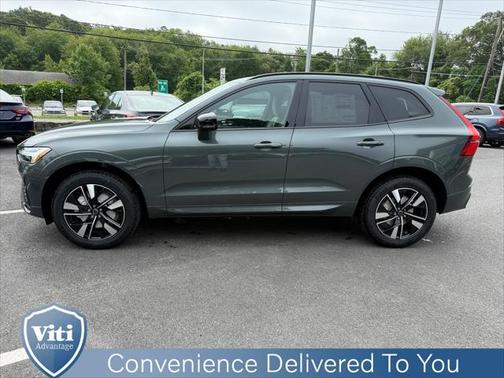 2026 Volvo XC60 B5 Core