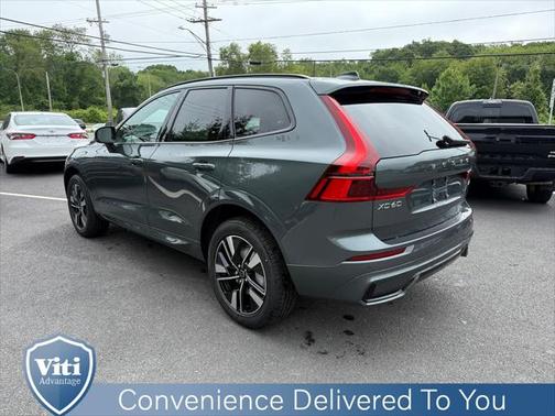 2026 Volvo XC60 B5 Core
