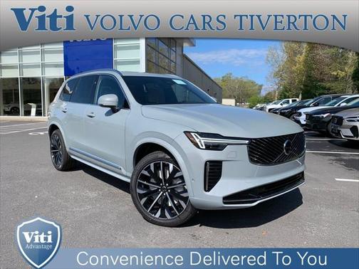 2025 Volvo XC90 B6 Plus 7-Seater