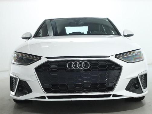 2023 Audi A4 45 S line Premium Plus