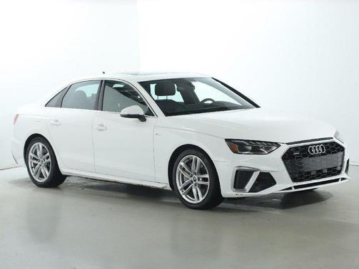 2023 Audi A4 45 S line Premium Plus