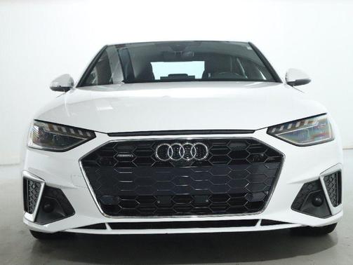 2023 Audi A4 45 S line Premium Plus