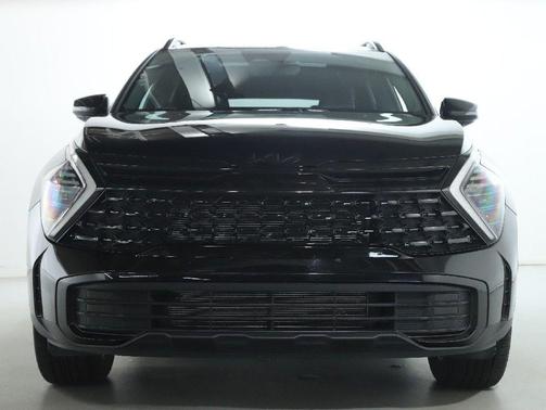 Ebony Black 2025 Kia Sportage X-Line