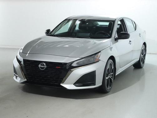 2024 Nissan Altima SR Intelligent AWD