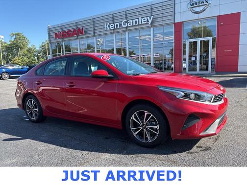 2023 Kia Forte LXS