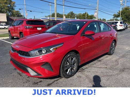 2023 Kia Forte LXS