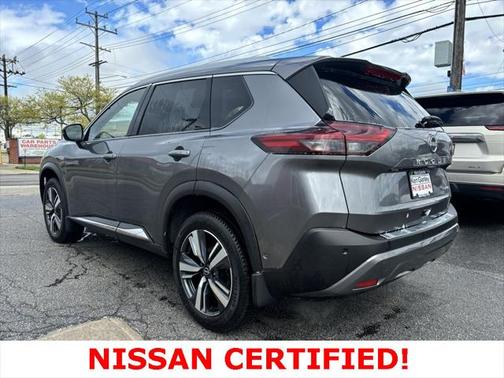 2023 Nissan Rogue SL