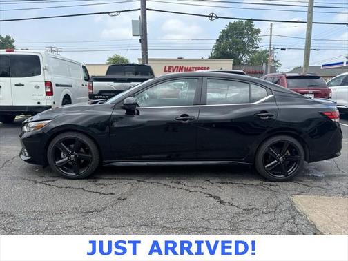 2022 Nissan Sentra SR