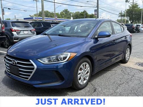 2018 Hyundai ELANTRA SE