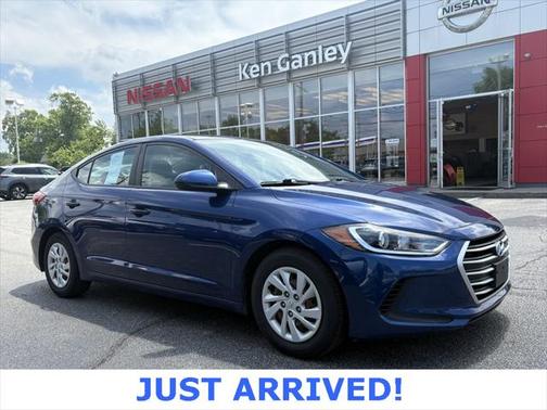 2018 Hyundai ELANTRA SE