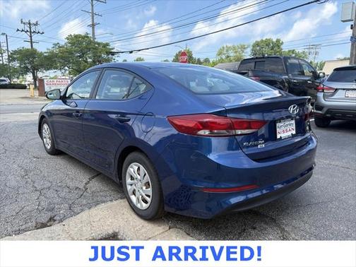 2018 Hyundai ELANTRA SE
