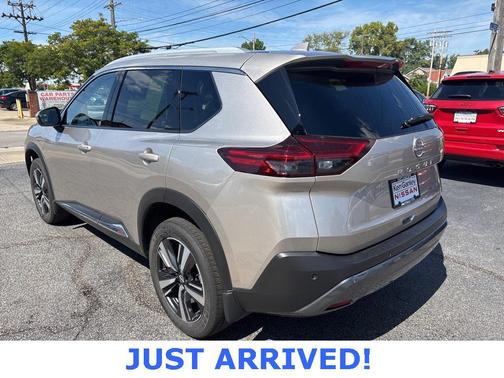2023 Nissan Rogue SL