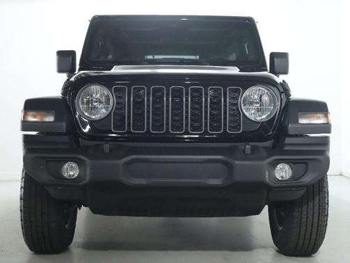 Black Clearcoat 2025 Jeep Wrangler Sport S