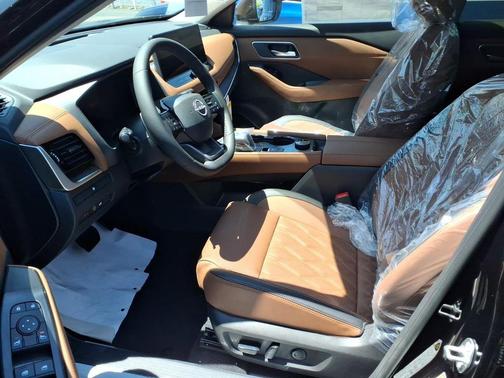 Super Black 2026 Nissan Rogue Platinum
