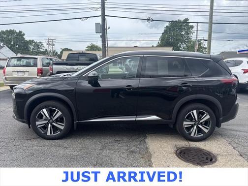 2023 Nissan Rogue SL