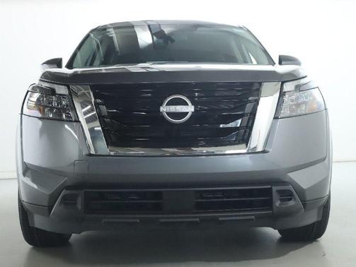 Gun Metallic 2025 Nissan Pathfinder SV FWD