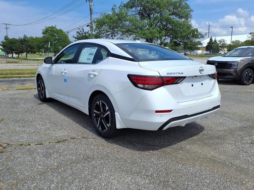 2025 Nissan Sentra SV