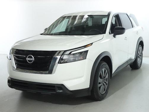 2024 Nissan Pathfinder S FWD