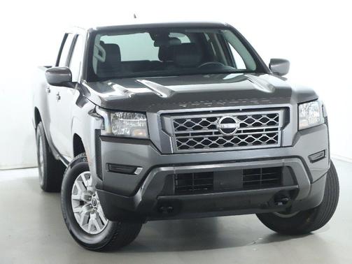 Gun Metallic 2023 Nissan Frontier SV