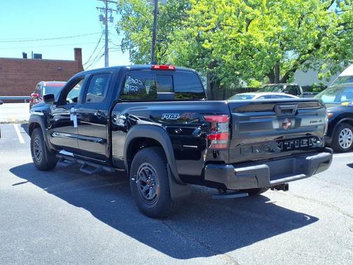 Super Black 2026 Nissan Frontier PRO-4X