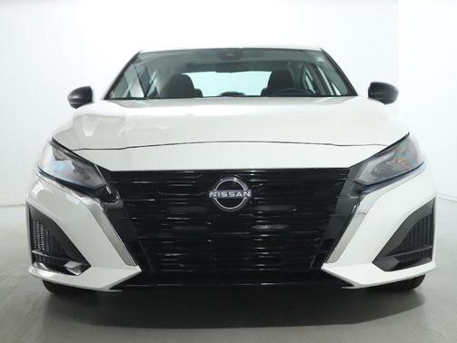 2025 Nissan Altima S FWD