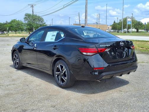 2025 Nissan Sentra SV