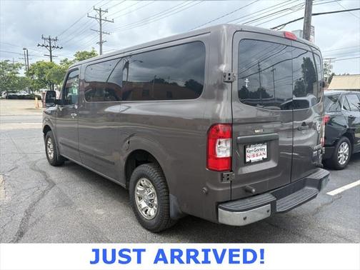 2013 Nissan NV Passenger NV3500 HD S V8