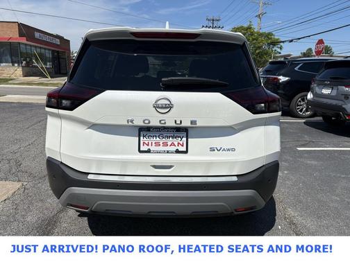 2023 Nissan Rogue SV
