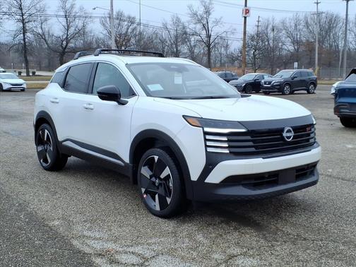 2026 Nissan Kicks SR