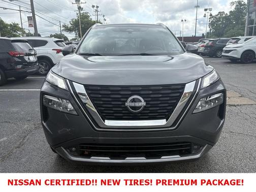 2022 Nissan Rogue SL