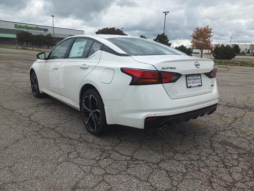 2025 Nissan Altima SR AWD