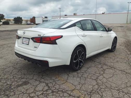 2025 Nissan Altima SR AWD