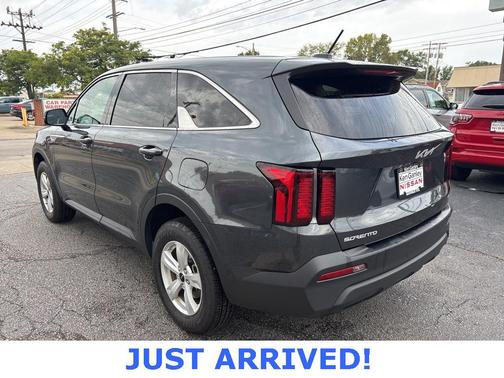 2023 Kia Sorento LX